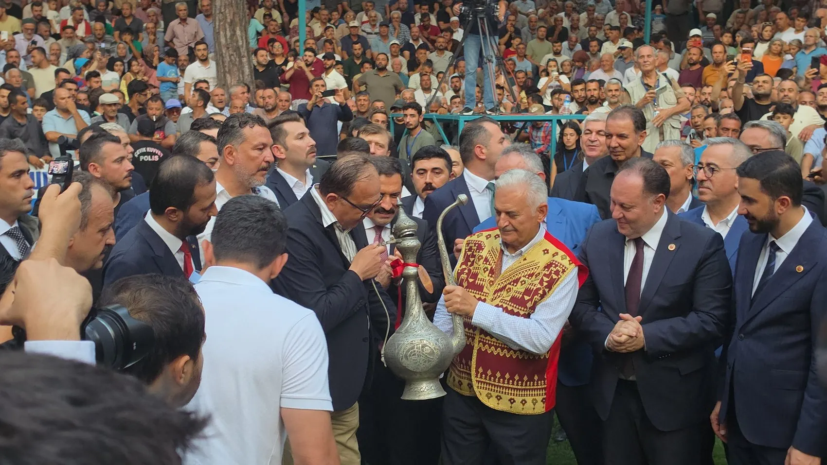 Yayladağı’nda ata sporuyla Türk dünyası buluşması