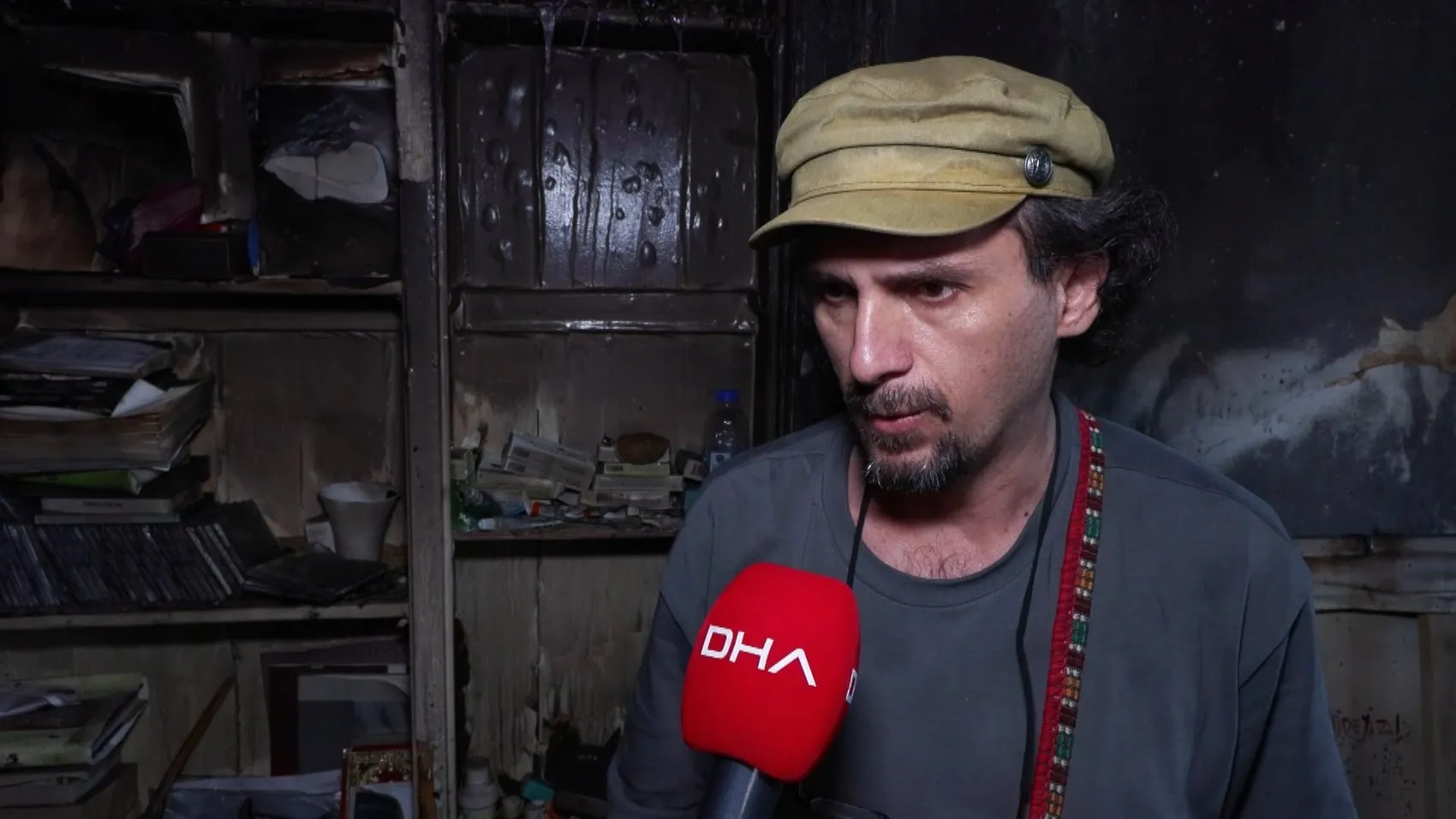 Kutlama merakı bir sanatçının 20 yıllık emeğini küle çevirdi
