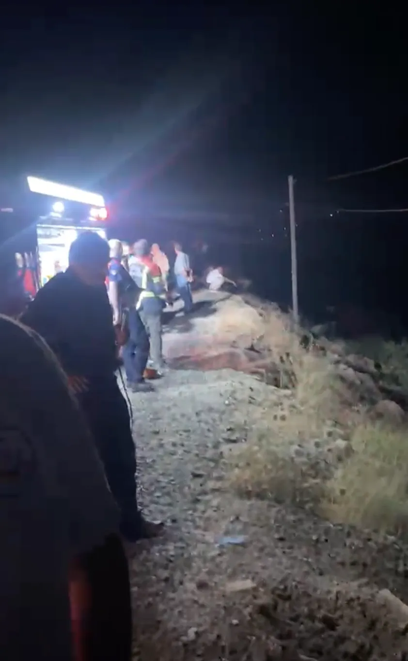 Gece yolculuğu faciayla bitti 4 ölü, 5 yaralı