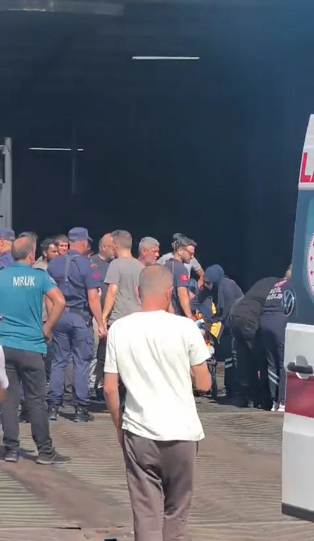 Rusya açıklarında saldırıya uğrayan gemide hayatını kaybeden aşçı Samsun’a getirildi