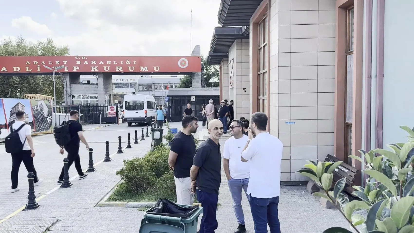 Milli antrenörün sonu alacak verecek kavgasında geldi: Spor salonunda başlayan husumet cinayetle bitti