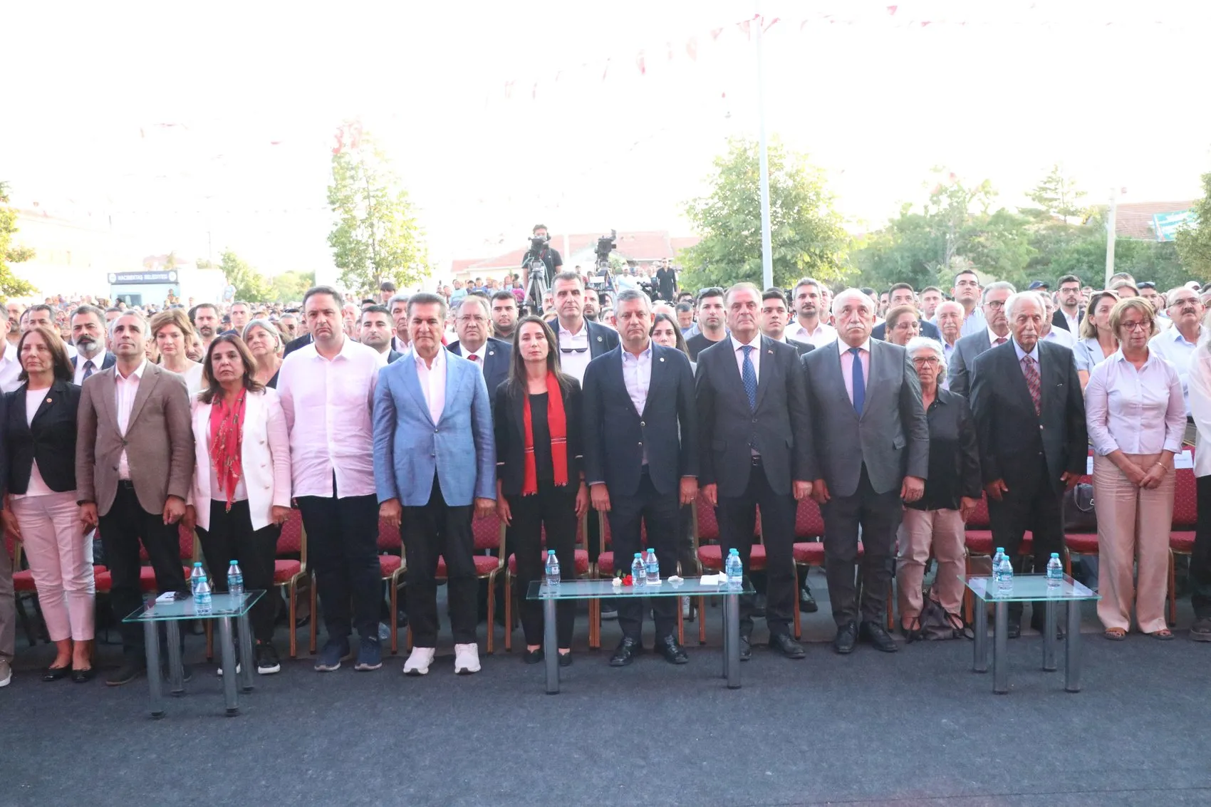 Özgür Özel Hacı Bektaş’ta iktidar sözü verdi
