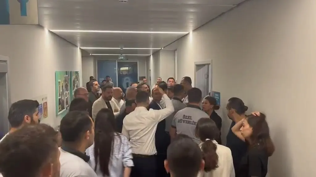 Üsküdar Belediyesinde başkan vekili seçimi krize döndü