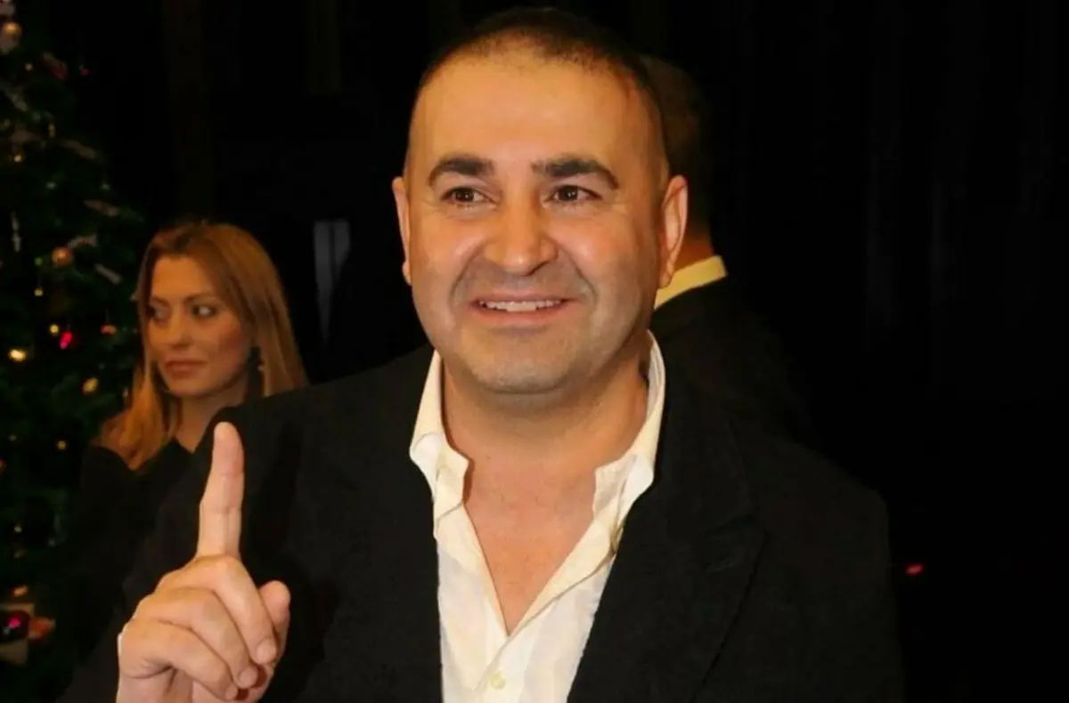 Şafak Sezer in son hali endişelendirdi: Sosyal medyada paylaşımlar peş peşe geldi 1