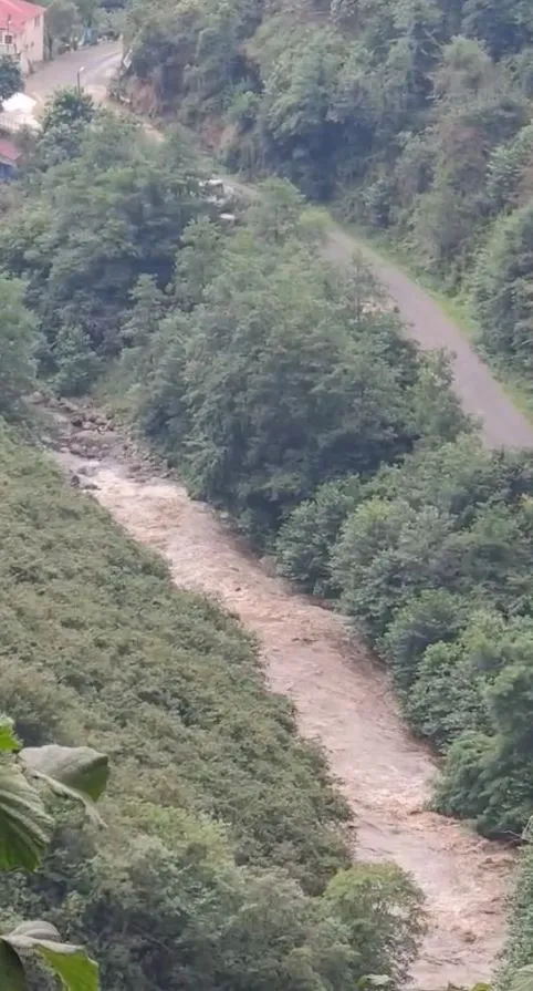 Giresun'daki sel felaketinde anne ve iki kızı hayatını kaybetti