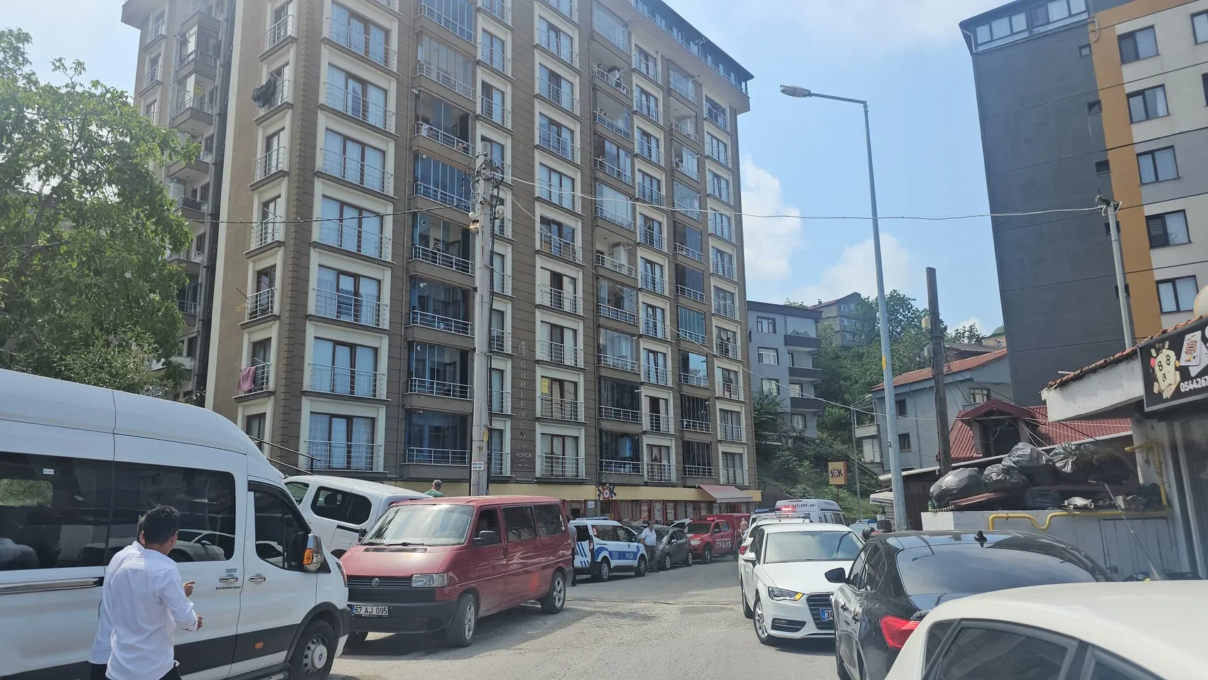 Kozlu’da genç adam evinde ölü bulundu
