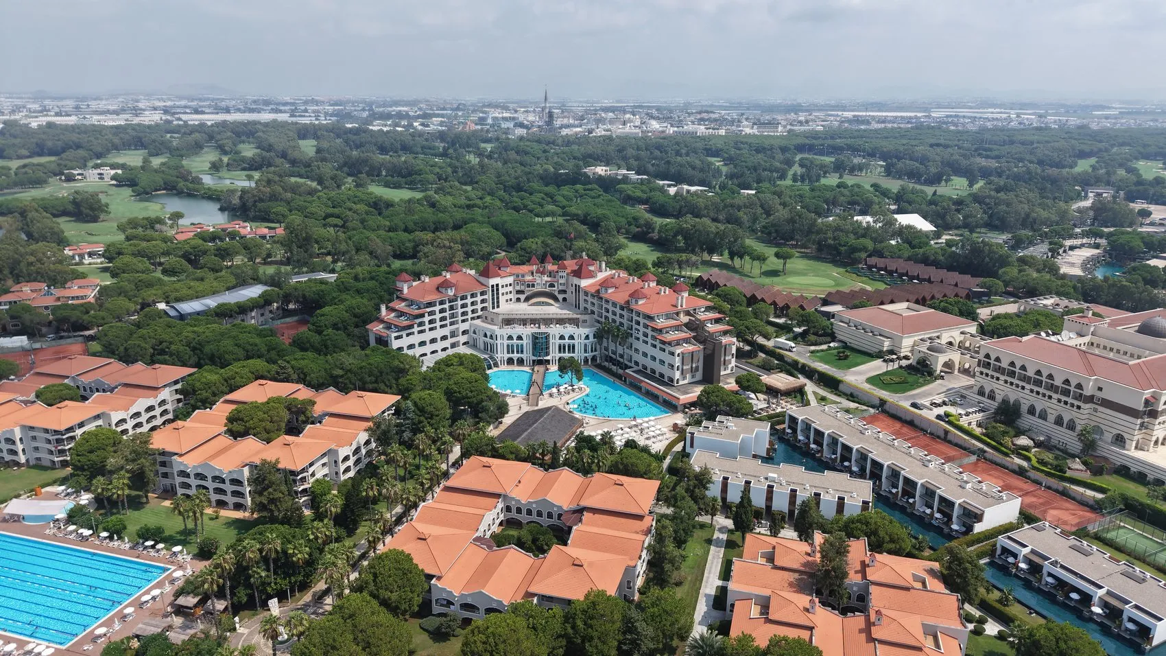 Antalya turizminde ağustos bereketi