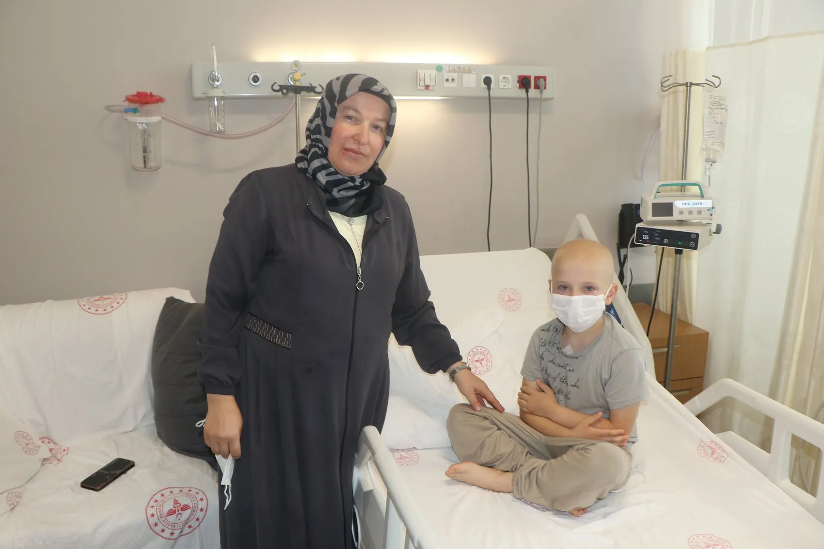 Karnındaki 20 santimlik tümörden kemoterapi ve ameliyatla kurtuldu