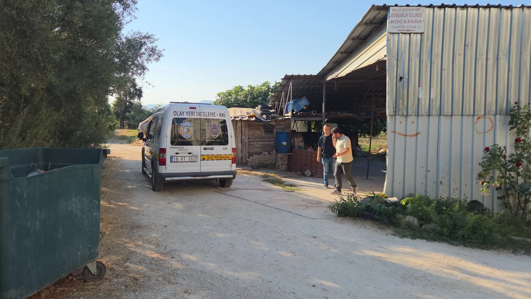 Sabah 07.30’da çiftlikte alacak kavgası 3 el ateş, 2 bacağa isabet
