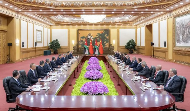 Pekin'de stratejik ortaklık masası Şi ve Ürdün Kralı bir arada