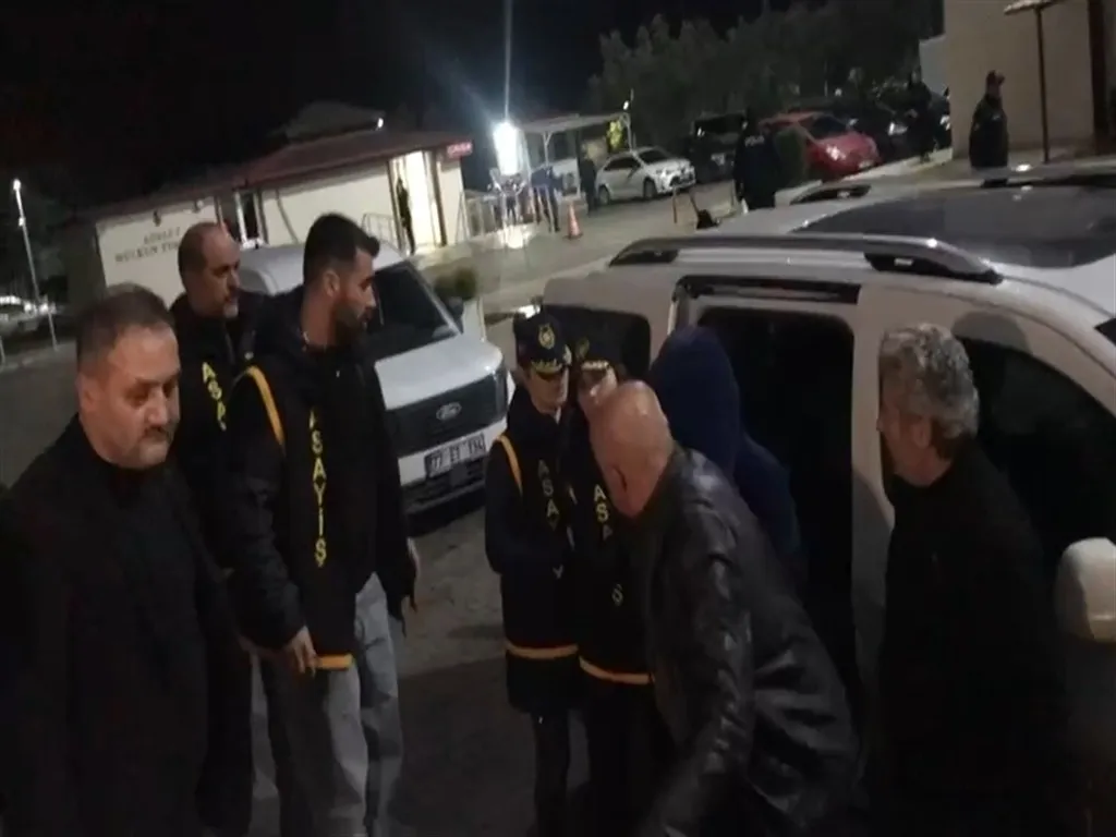 Şarkıcı Güllü cinayetinde kan donduran detaylar ortaya çıktı