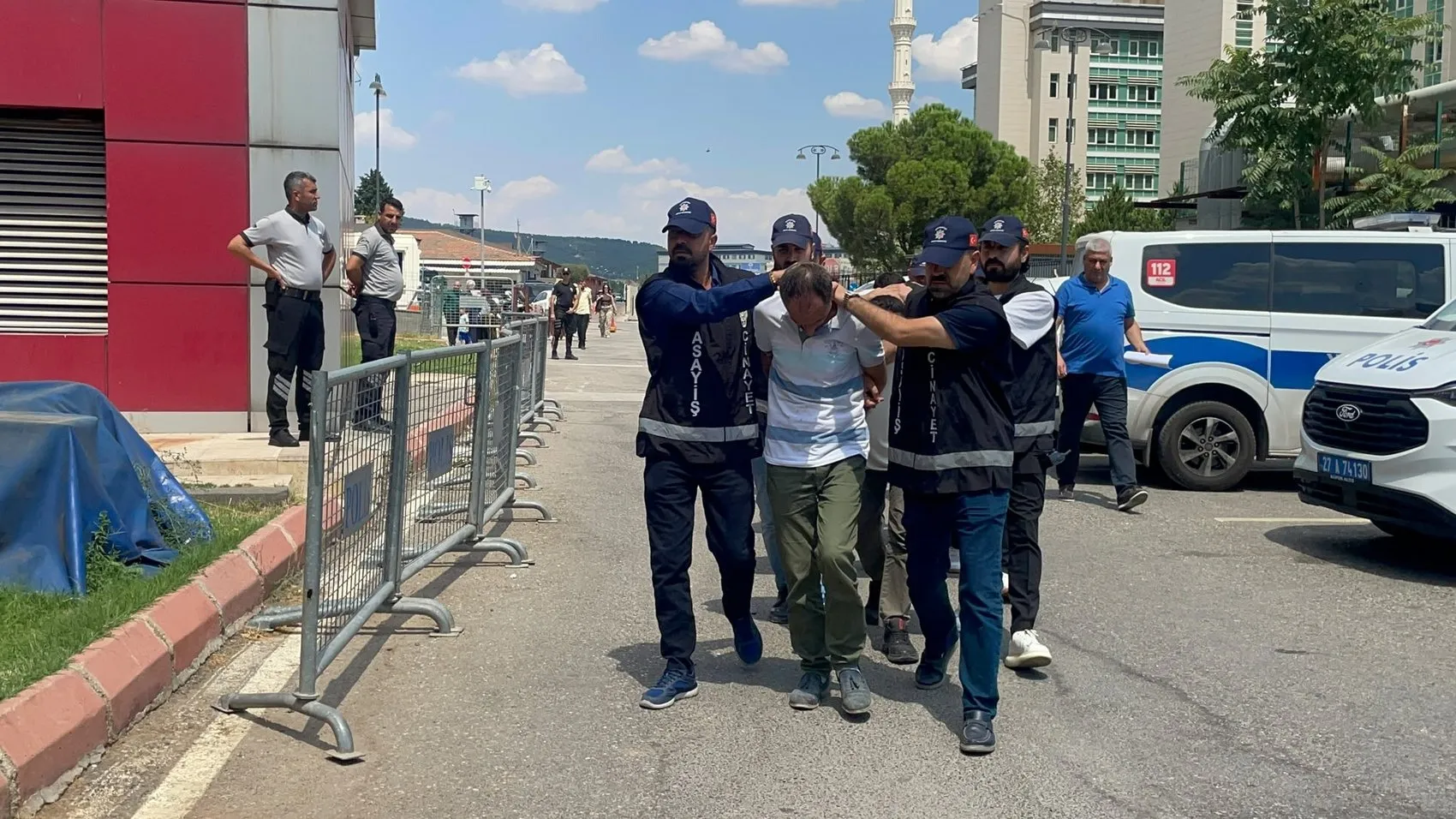 Gaziantep’teki vekil saldırısında beş kişi adliyeye çıkarıldı