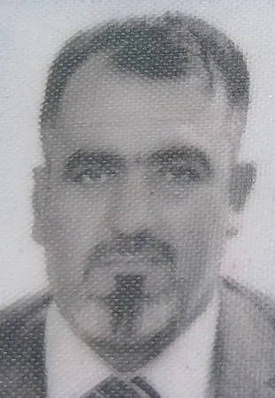 Adana otoyolunda tamir halindeki şoföre kamyon çarptı