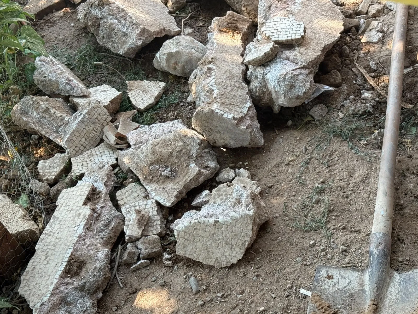 Reyhanlı'da sıradan bir altyapı kazısı tarihi eseri gün yüzüne çıkardı