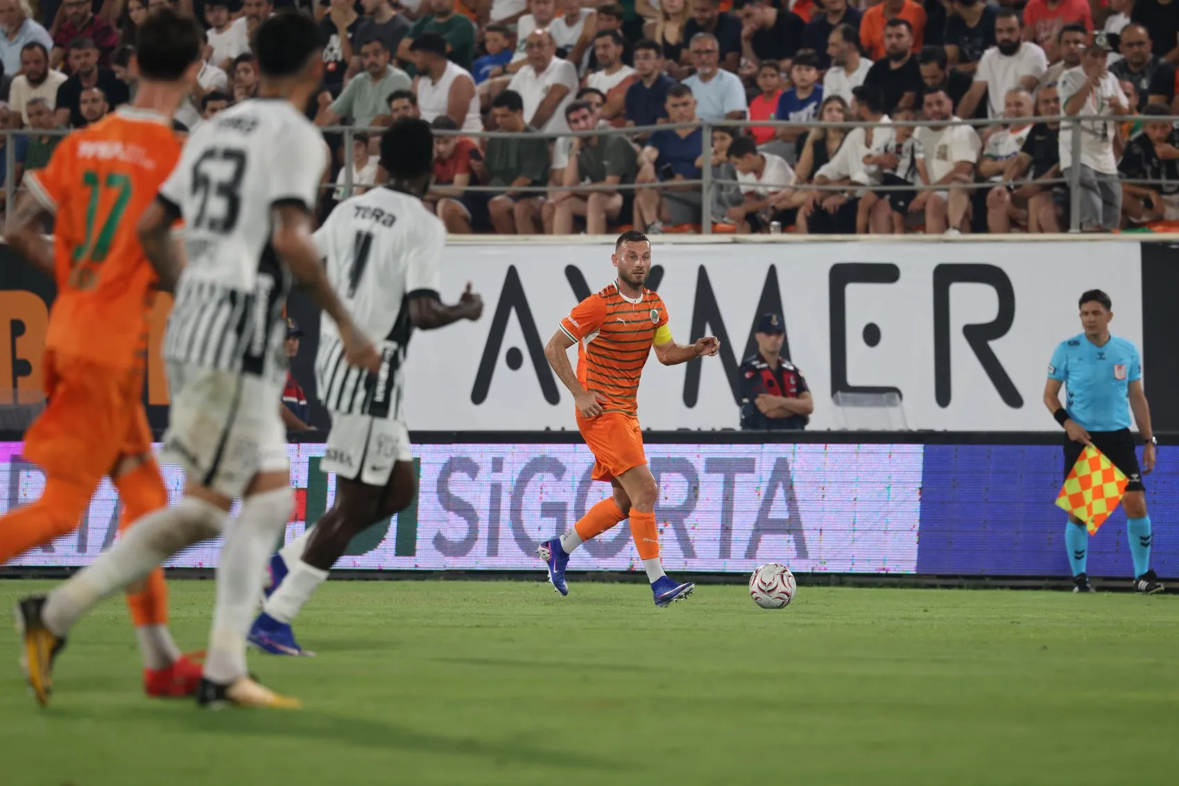 Beşiktaş Alanya'da Takıldı, Lima'nın Kafası Yetmedi