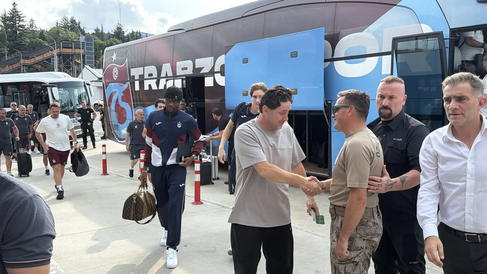 Fatih Tekke yönetimindeki Trabzonspor rotayı Diyarbakır'a çevirdi