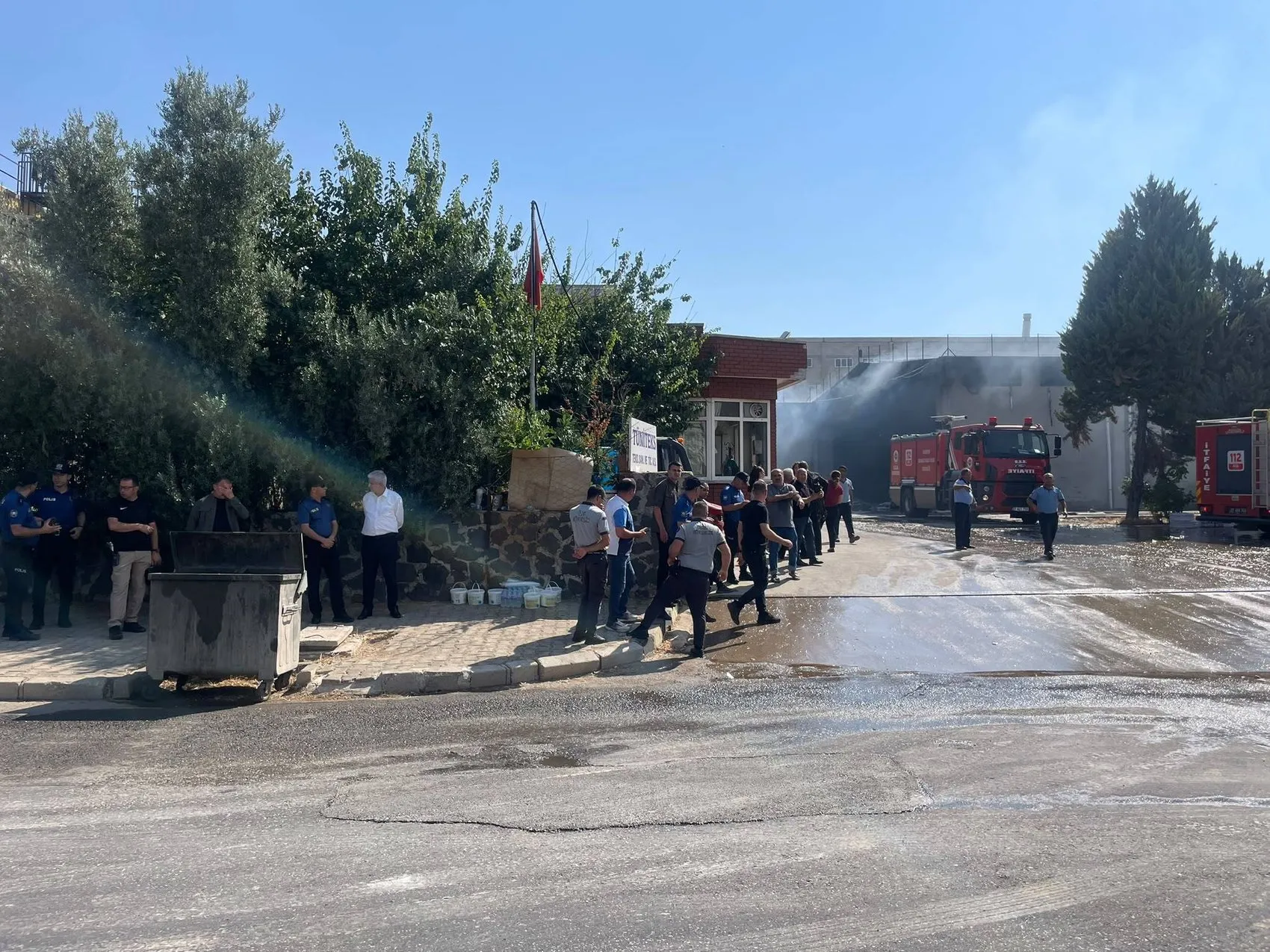 Gaziantep Organize Sanayi Bölgesinde büyük fabrika yangını