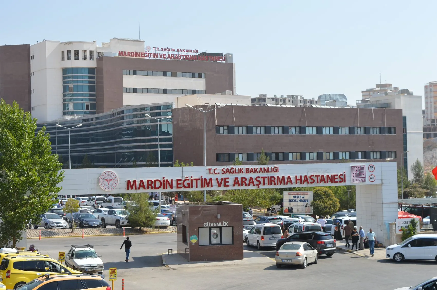 Mardin'de otomobilde uyuyakalan 4 yaşındaki çocuk hayatını kaybetti