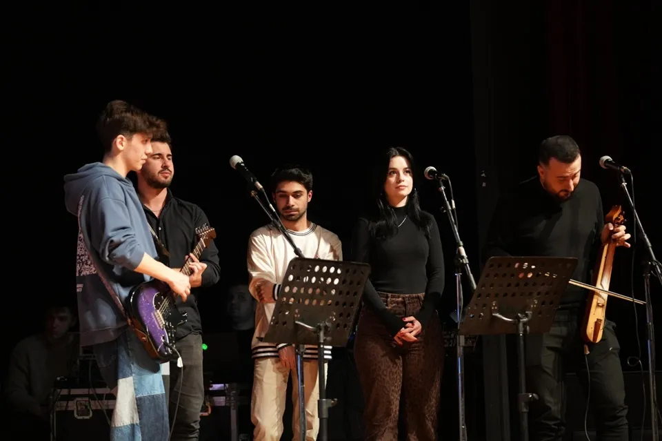 Ümraniye’de gençler için eğitimden spora dev hizmet atağı