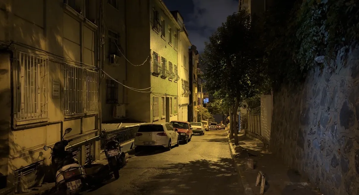 Beyoğlu’nda yaşayan İtalyan profesör evinde hayatını kaybetti