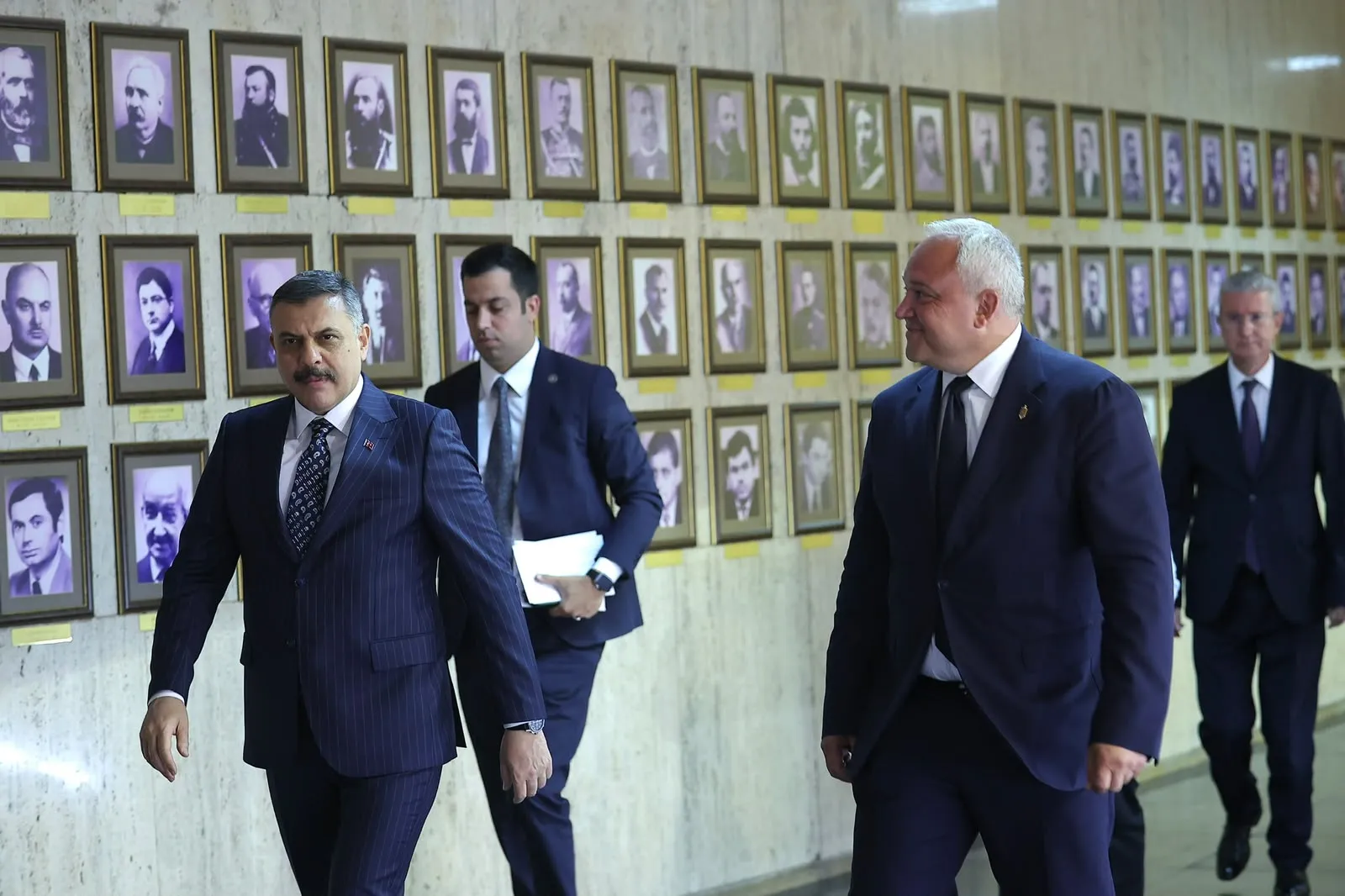 İçişleri Bakanı Çiftçi Sofya'da güvenlik masasına oturdu