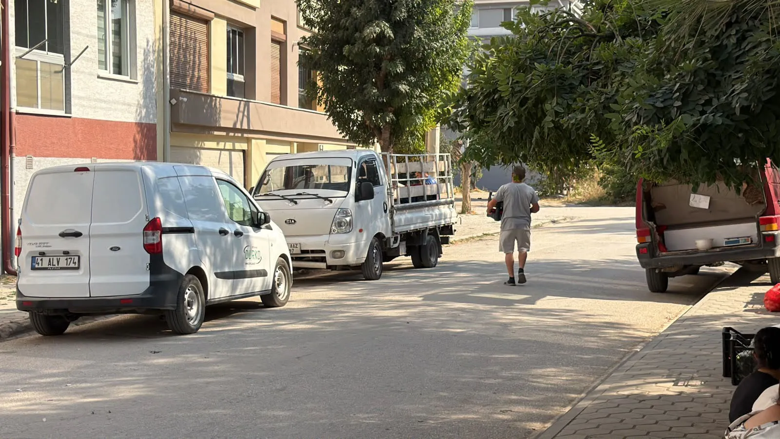 Eskişehir'de seyyar satıcıya bıçaklı saldırı, 3 yerinden yaralandı