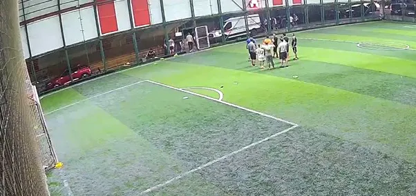 Avcılar'da genç futbolcu halı sahada hayatını kaybetti