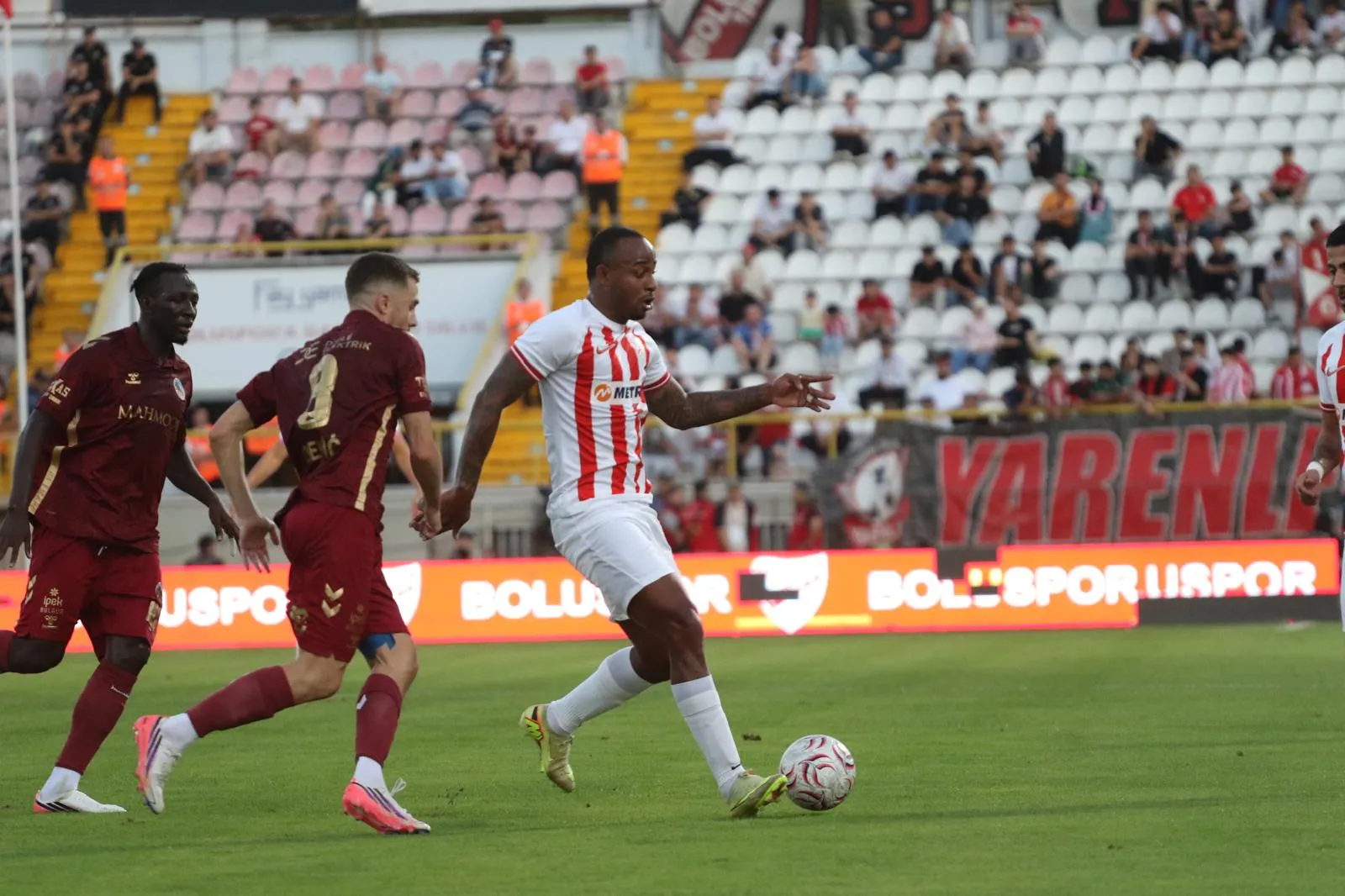 Boluspor kendi evinde Mardin'e 3-0 boyun eğdi