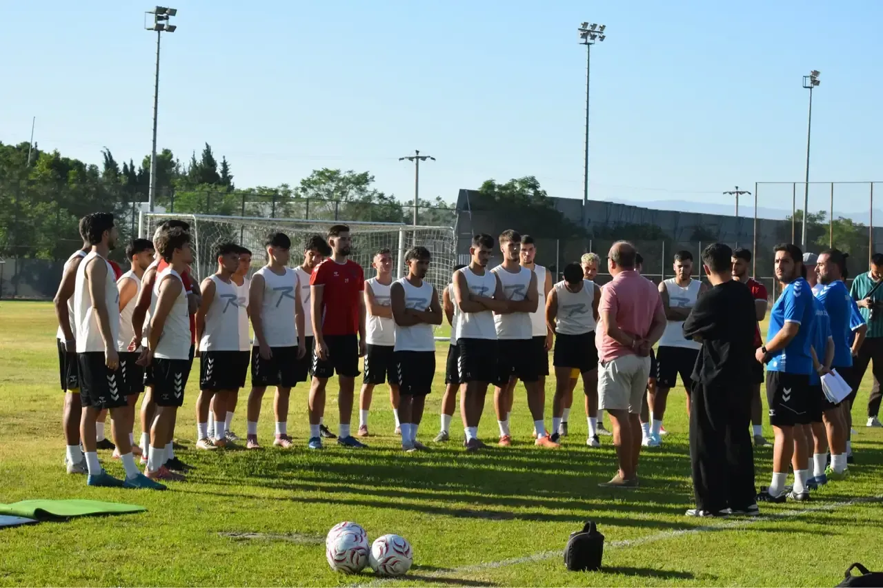 Bucaspor 1928 yeni sezona yasaklı kadroyla başladı