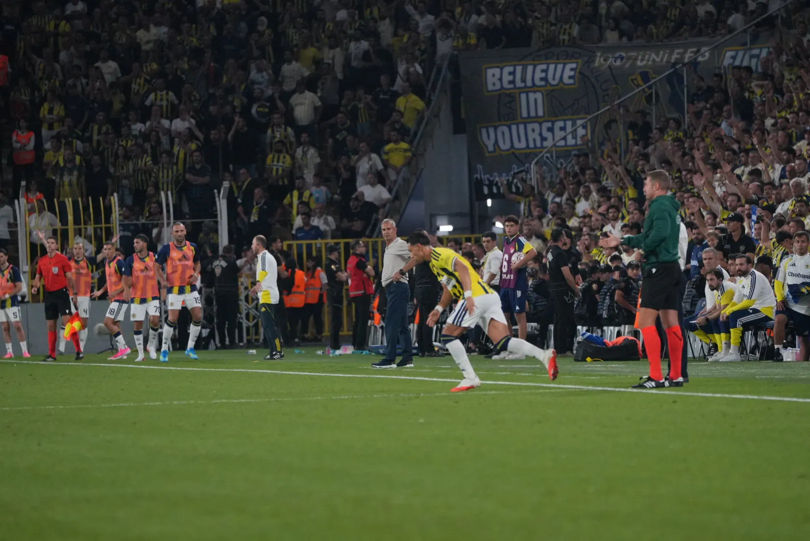 Fenerbahçe Avrupa yolunda avantajı kaptı