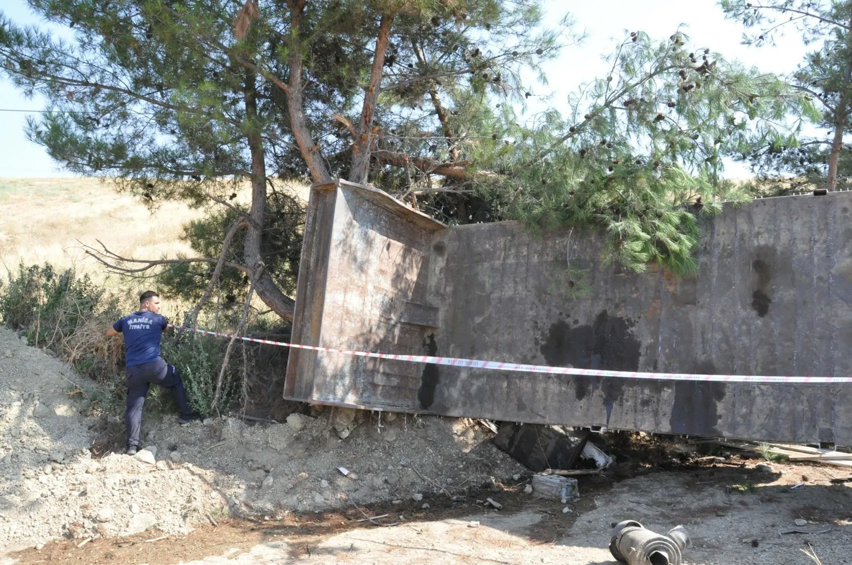 Manisa Salihli yolunda otobüs kazası 1 kişi hayatını kaybetti