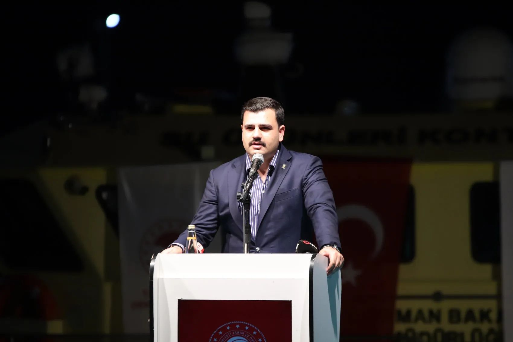 Ege'nin bereketli sularında yeni dönem: Bakan Yumaklı'dan balıkçılara 'Vira Bismillah' mesajı