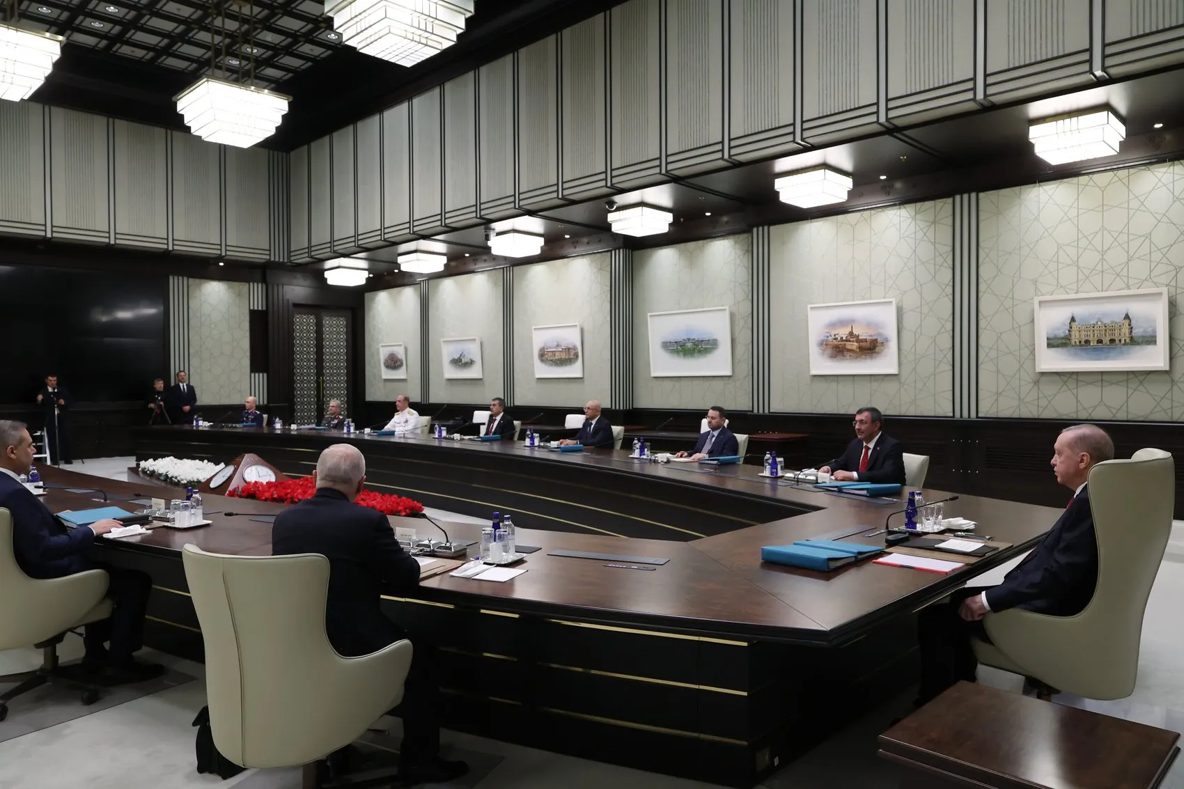 Komuta kademesinde kritik mesai başladı