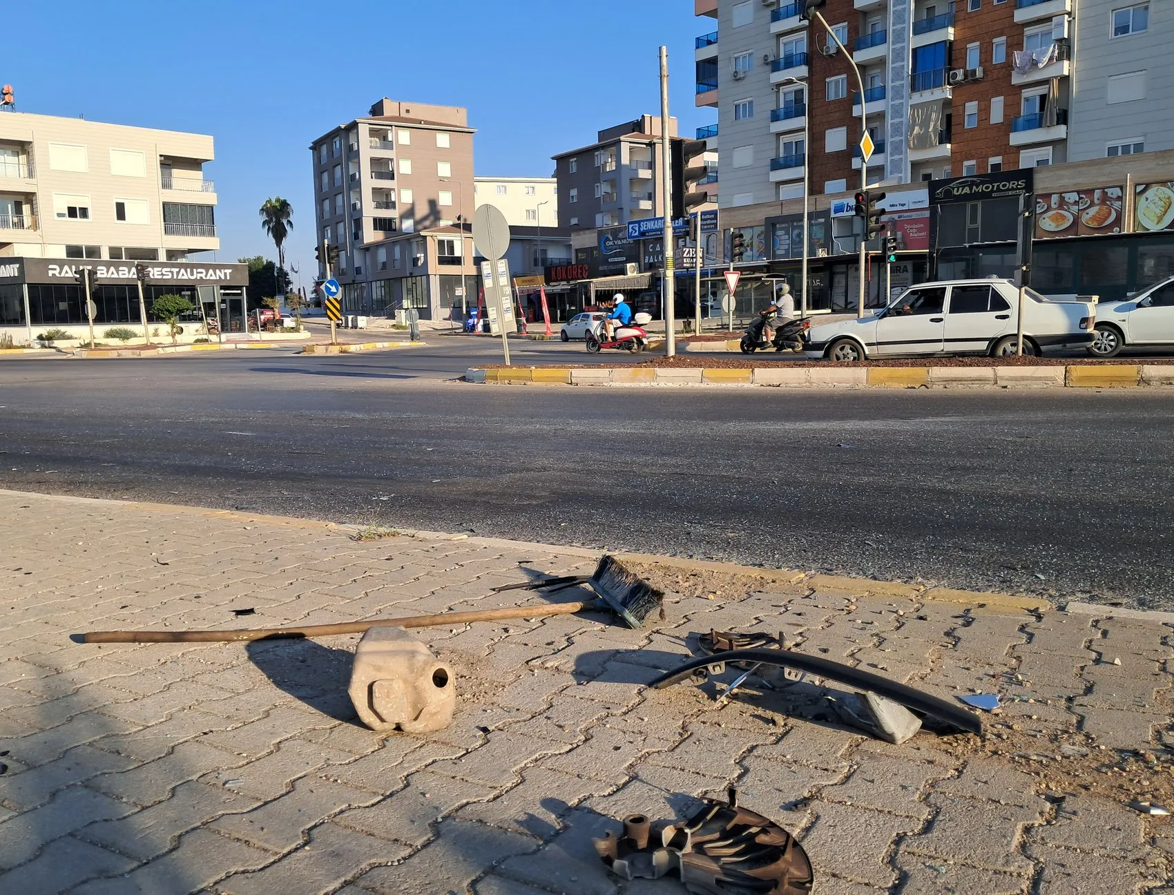 Serik’te gece yarısı feci kaza 2 kişi hayatını kaybetti