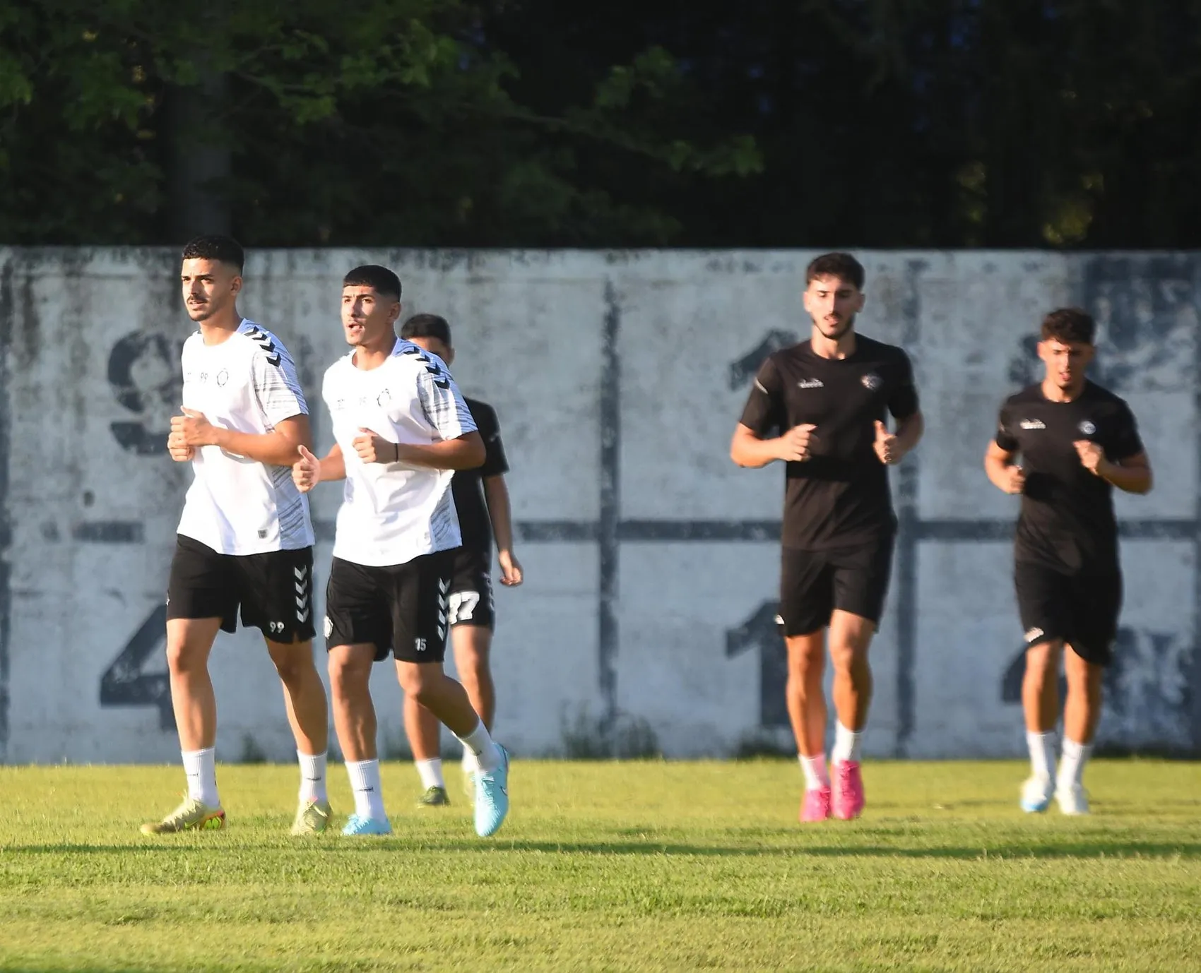 Altay'da yaprak dökümü sürüyor