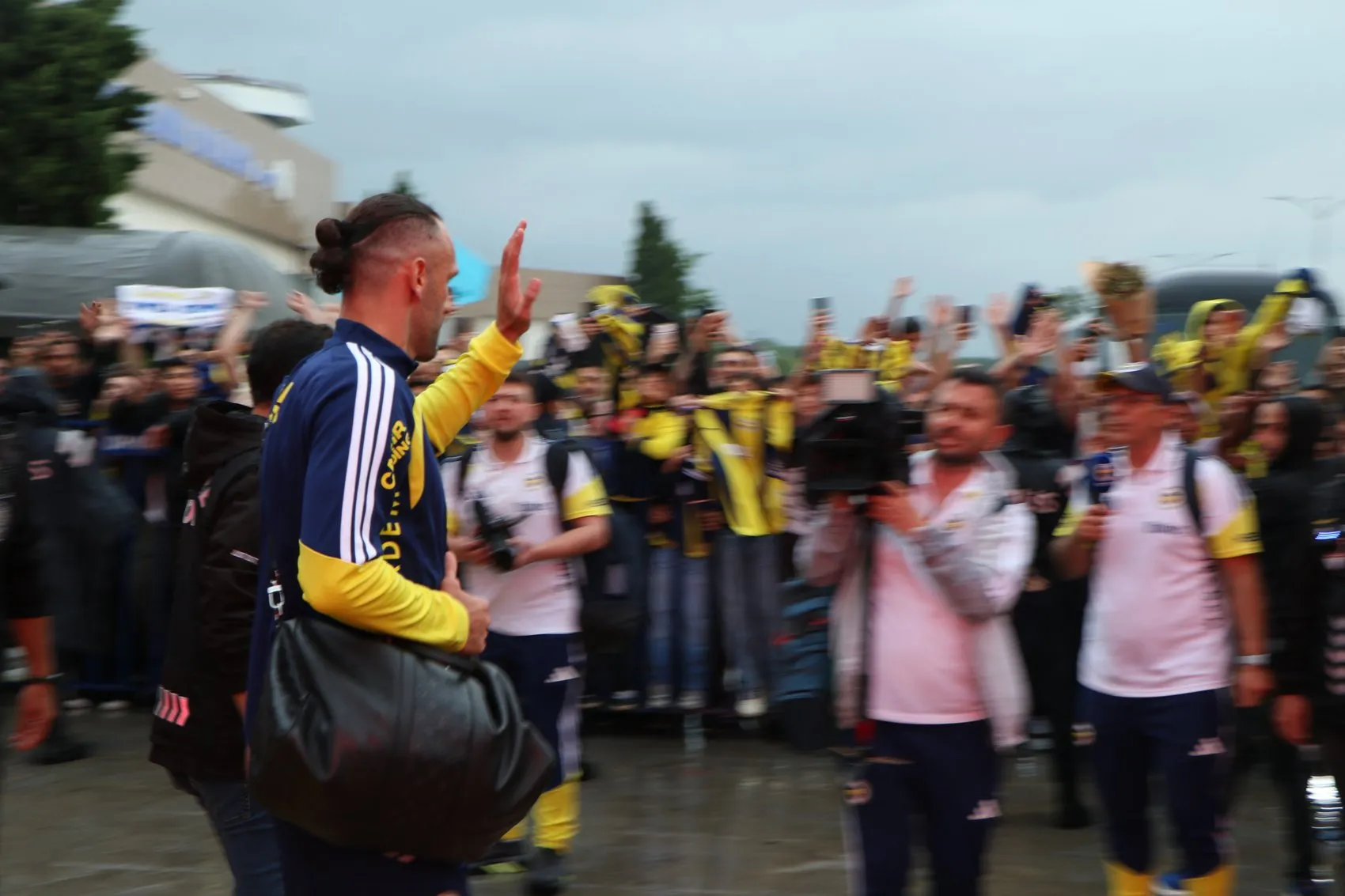 Fenerbahçe, Samsunspor deplasmanı için Samsun’a geldi