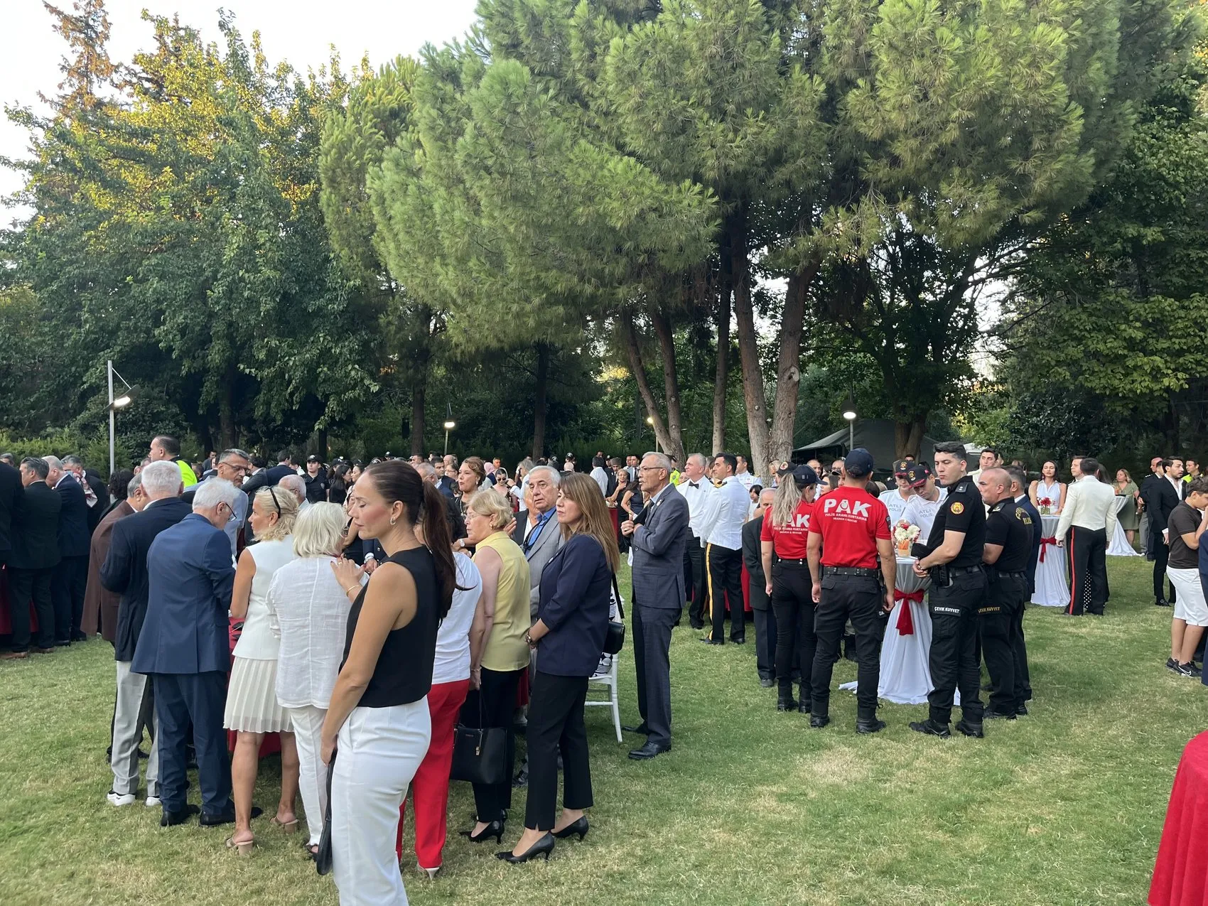İzmir'de 30 Ağustos coşkusu: Vali Elban'dan kararlılık mesajı