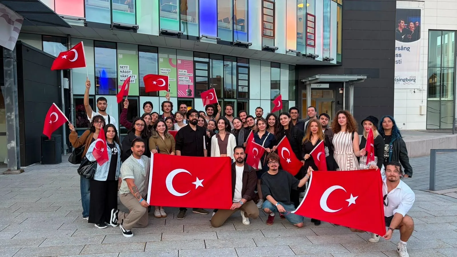 Şanlıurfa’nın sesi İsveç’te zirveye oturdu
