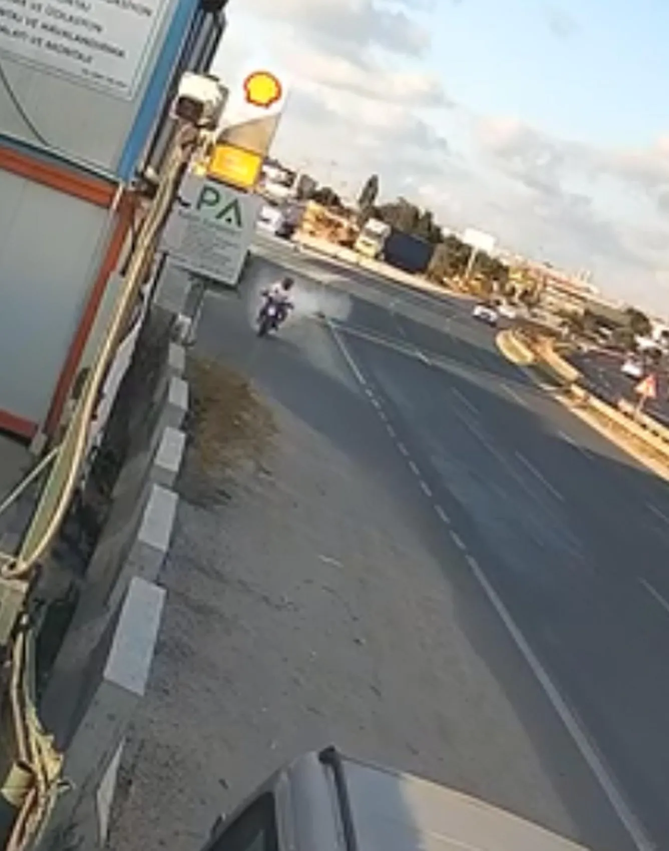Yeni motosikletiyle ilk sürüşünde hayatını kaybetti