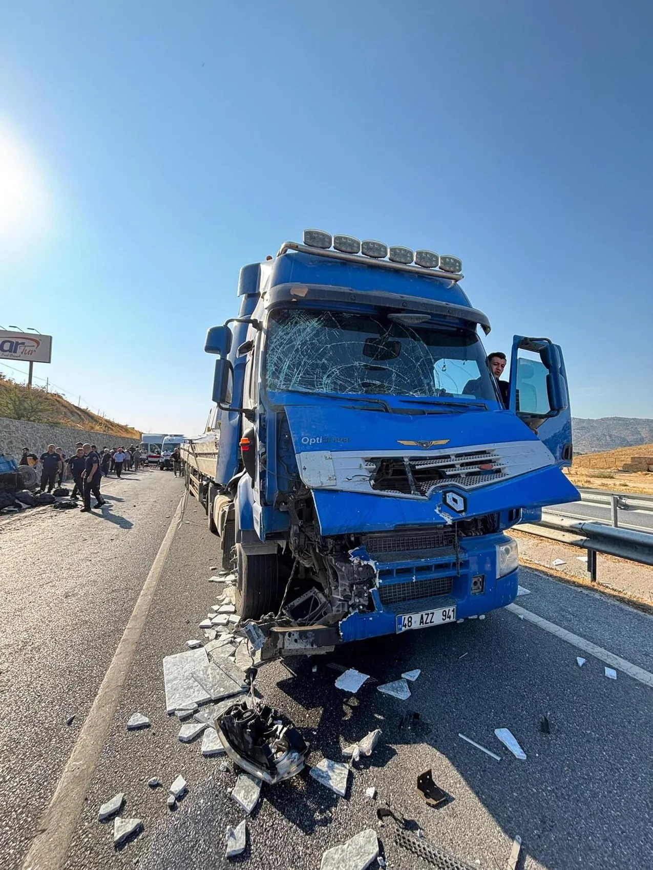 Aydın yolunda traktöre çarpma sonucu bir kişi hayatını kaybetti