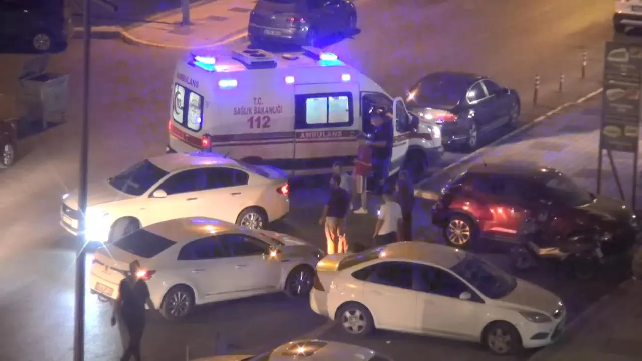 Silivri'de gece yarısı dikkatsizlik kazaya yol açtı