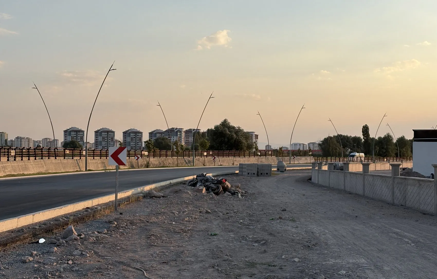 Kayseri'de motosiklet kazası iki kişiyi hastanelik etti