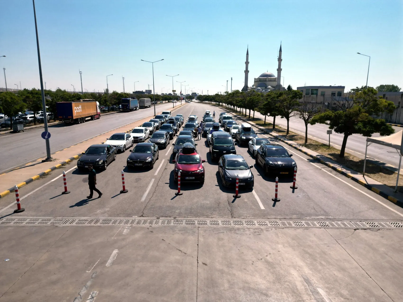 Kapıkule'de veda vakti Gurbetçilerin dönüş yolculuğu başladı