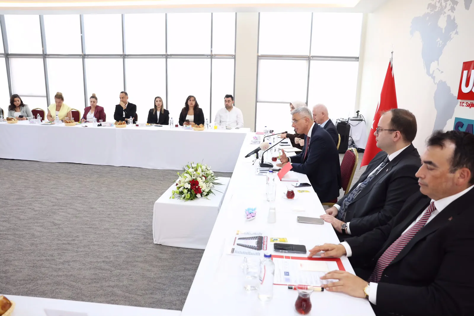 Bakan Memişoğlu SMA tedavileri ve yerli üretim için düğmeye bastı