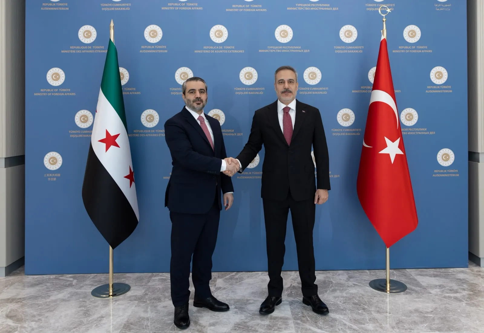 Hakan Fidan ve Suriyeli mevkidaşı Ankara'da masaya oturdu