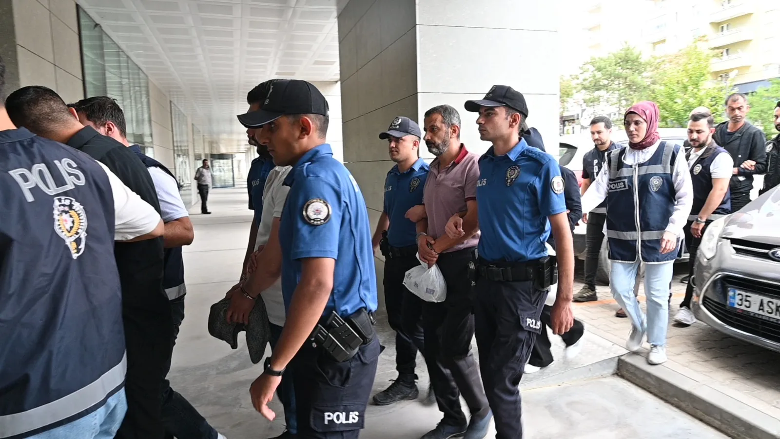 Kırıkkale'de 12 yıllık dondurucu cinayeti davasında 17 gözaltı
