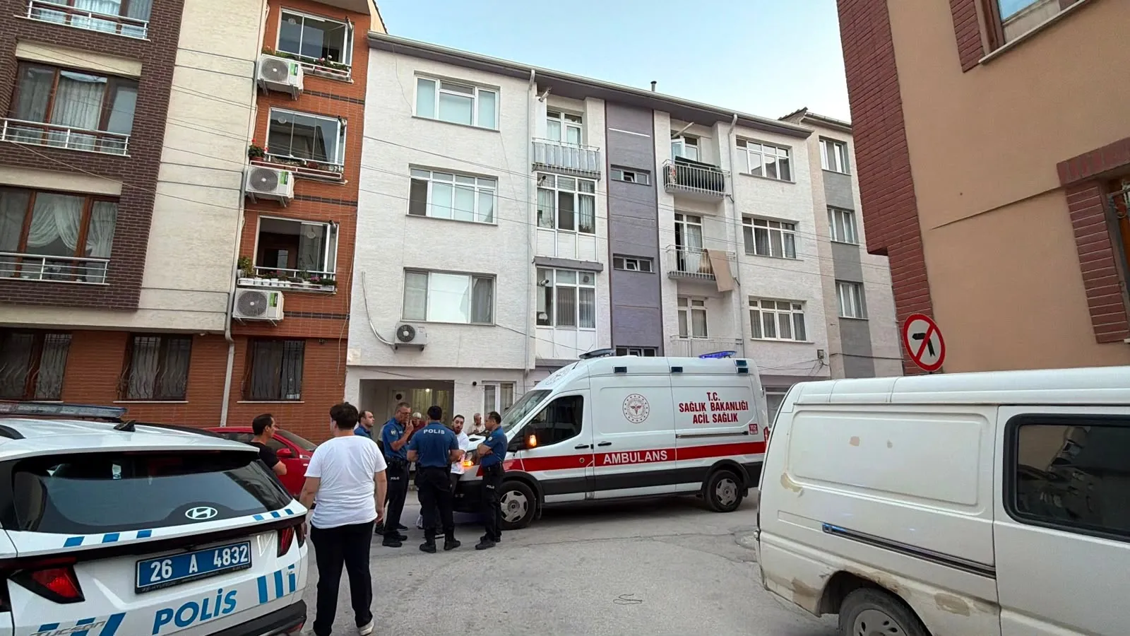 Eskişehir’de parkta alkol alan yaşlı adam evine dönemedi