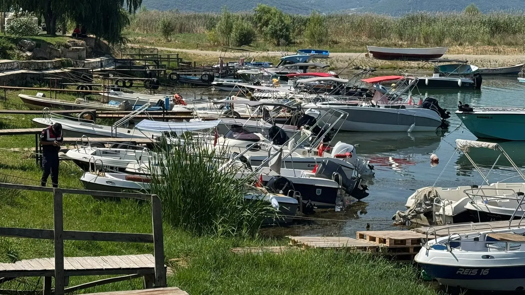 İznik Limanı’nda gece yarısı tekne soygunu