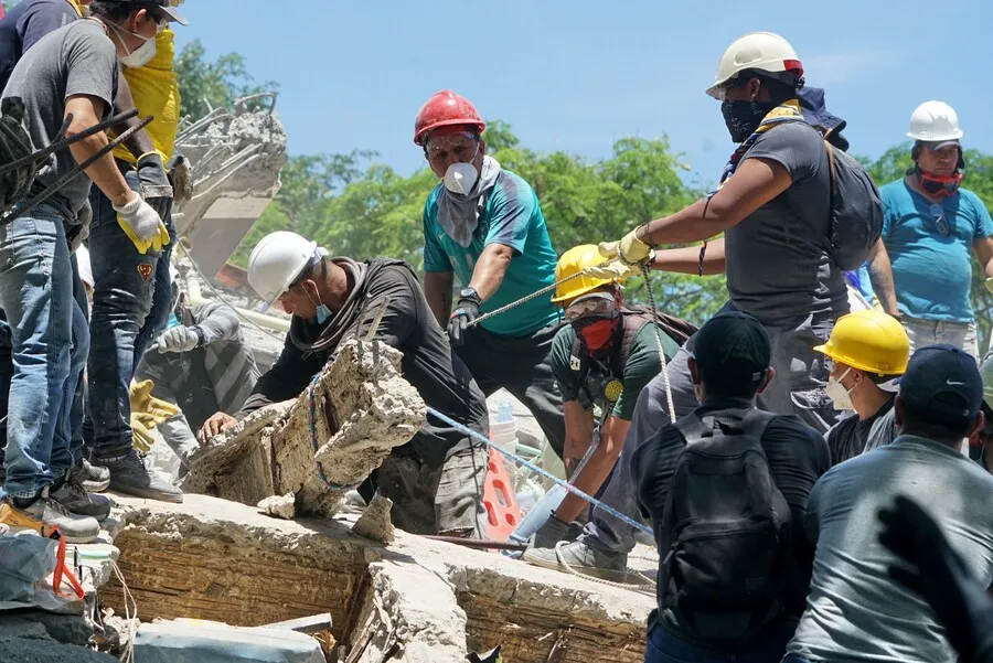 Kolombiya depreminde bilanço ağırlaşıyor