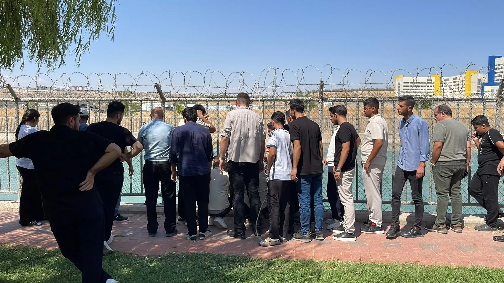 Şanlıurfa'da kanal faciasını korumalar engelledi